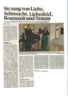 Sie sang von Liebe, Sehnsucht, Liebesleid, Rosenzeit und Traum